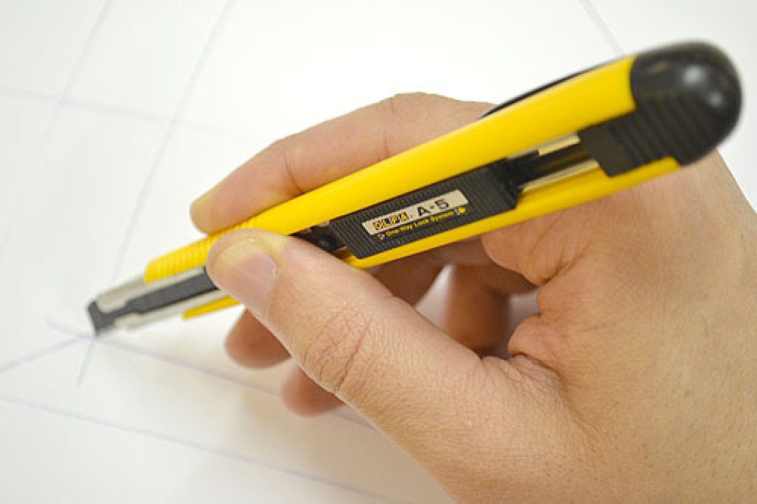 OLFA Cutter A-5, 9mm, mit Taste