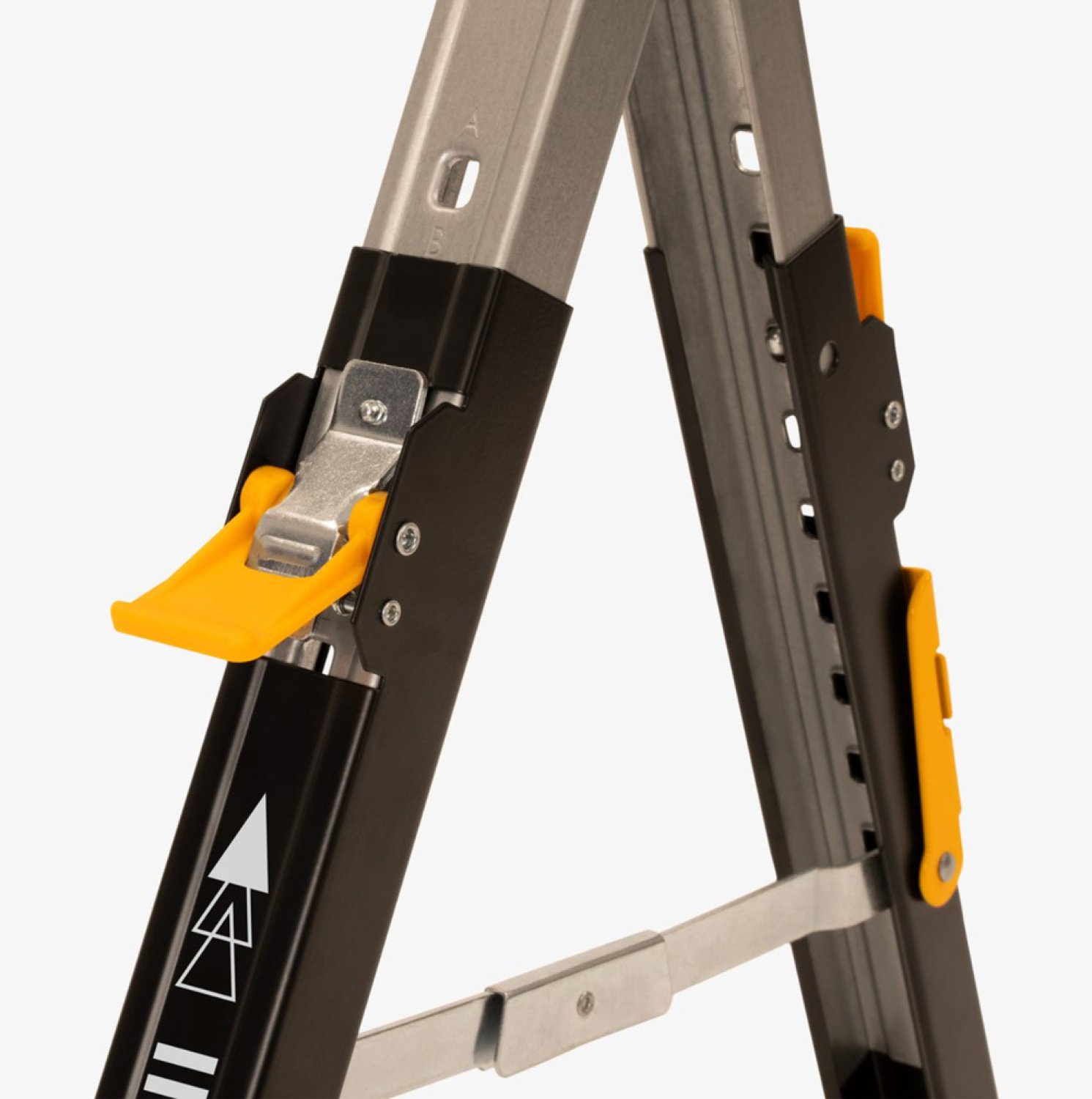 Roughneck Colt 600E Sägebock 2er-Set
